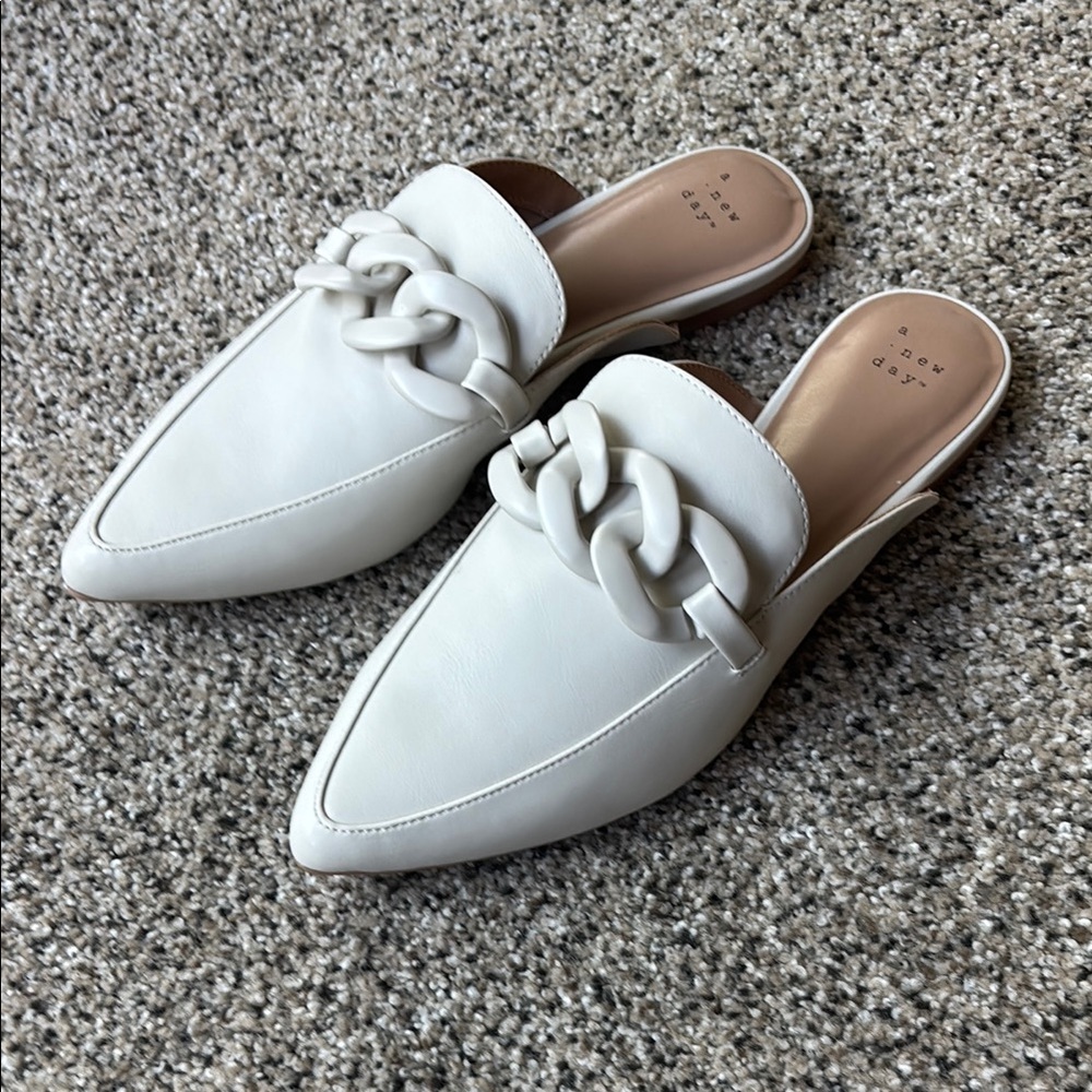 A New Day Cream Mules with Knotted Design